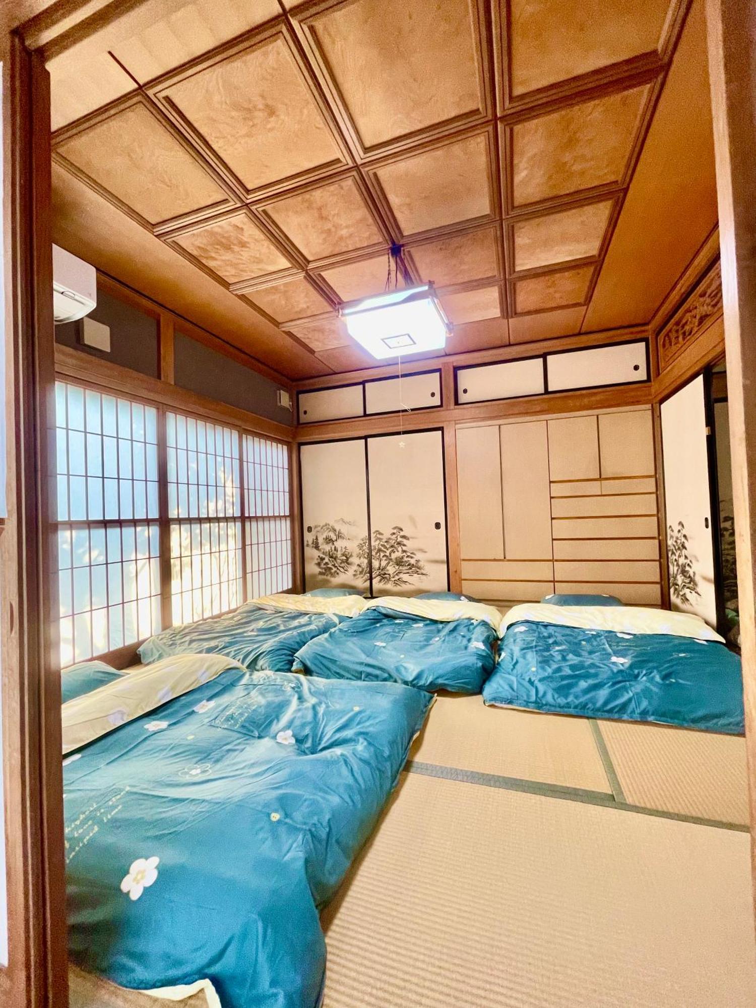 T&T Fujiyama Guest House Fujiyoshida Exteriör bild